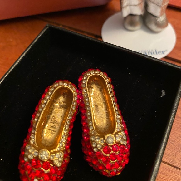 The Wizard of Oz 75th anniversary collection. Ruby slippers an Tin Man 👠👠🧙🦁 - Picture 8 of 16